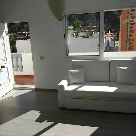 With One In Playa De Mogan, With Wonderful Sea View, Te Apartamento *